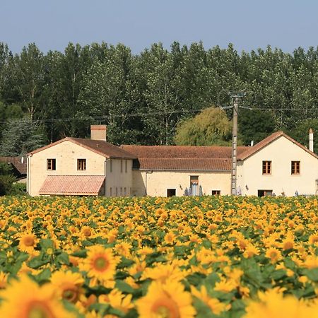 Loire Escapes Hotel Berrie Exterior photo